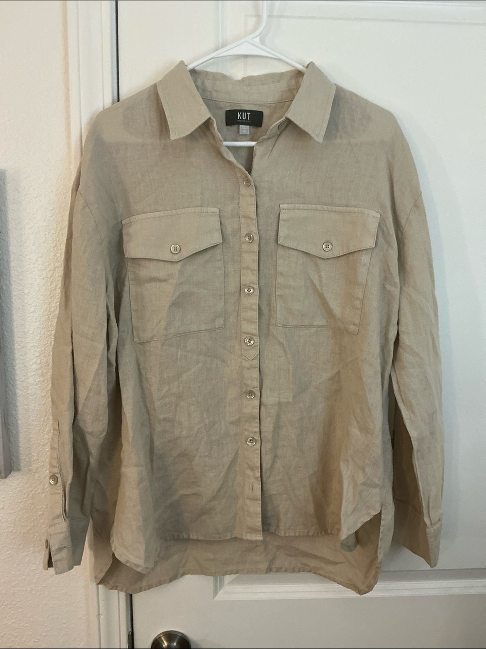 🔥 KUT From The Kloth Linen Blend Utility Button Front Shirt Beige M - Picture 1 of 5